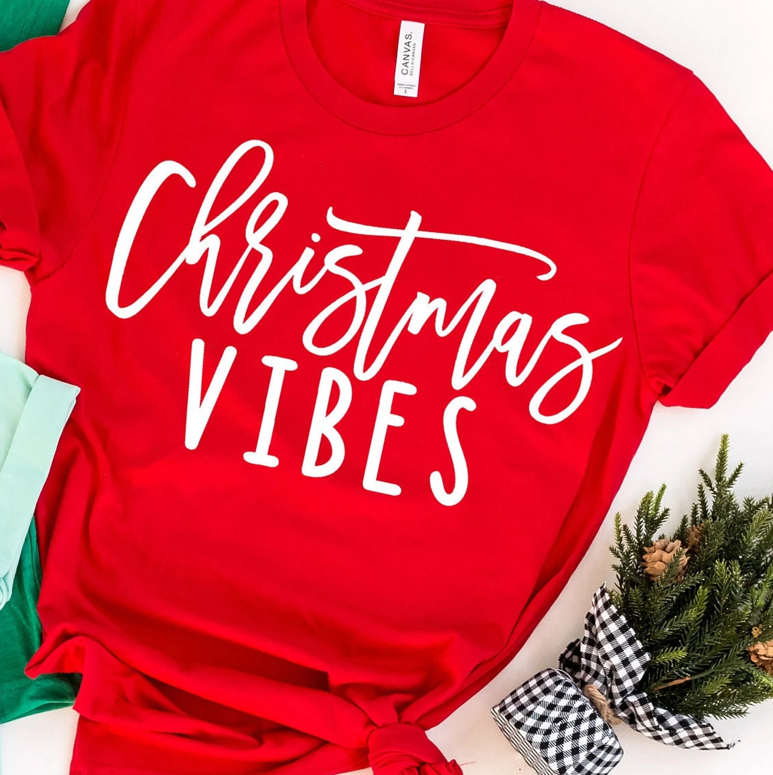 Christmas Vibes Tee